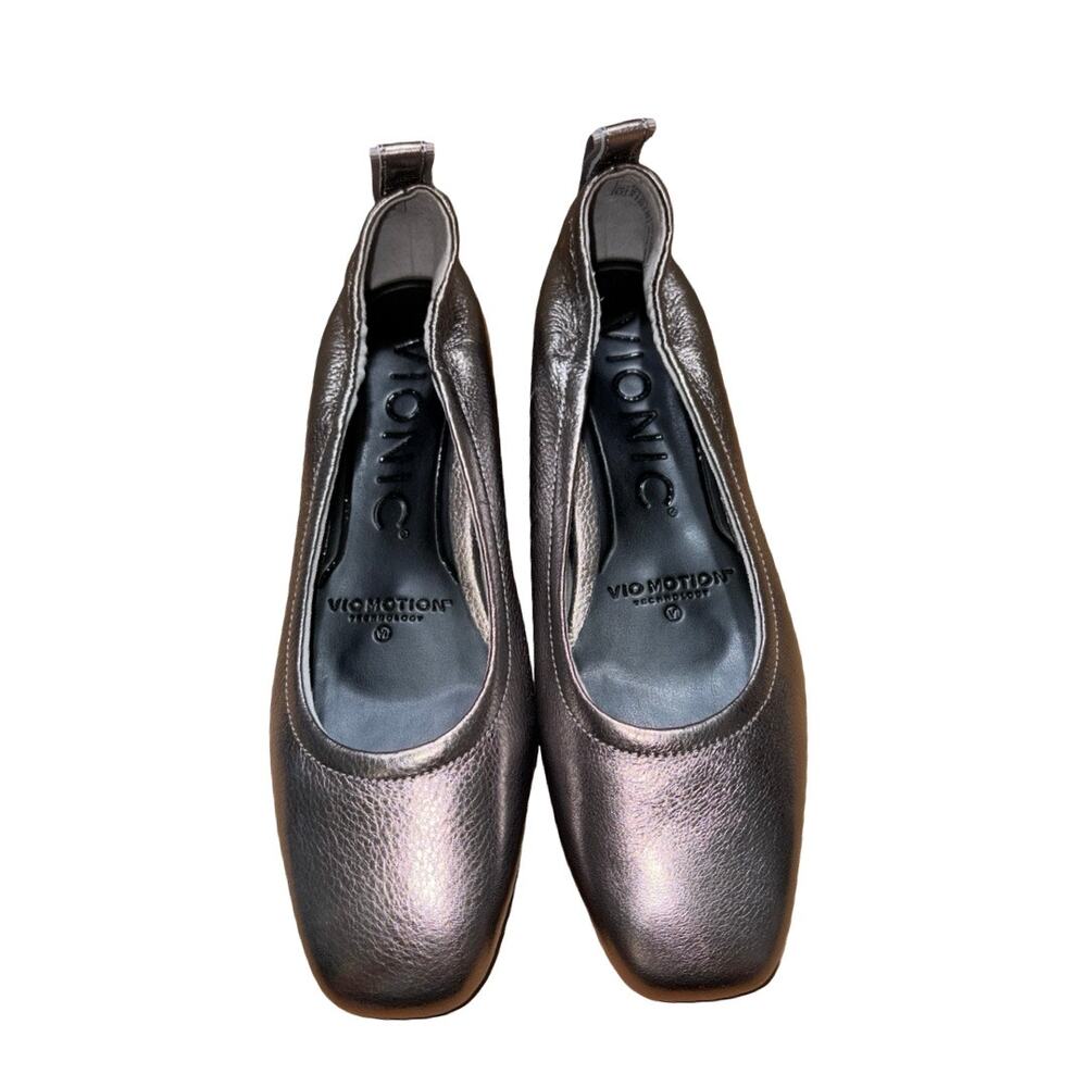Vionic RAMONA Vio Motion Metallic Silver Leather Block Heel Pumps   Size: 8.5